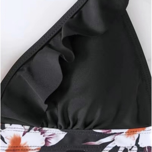 Black & Flora Print Ruffle High-Waisted Bikini Set - Picture 4 of 4